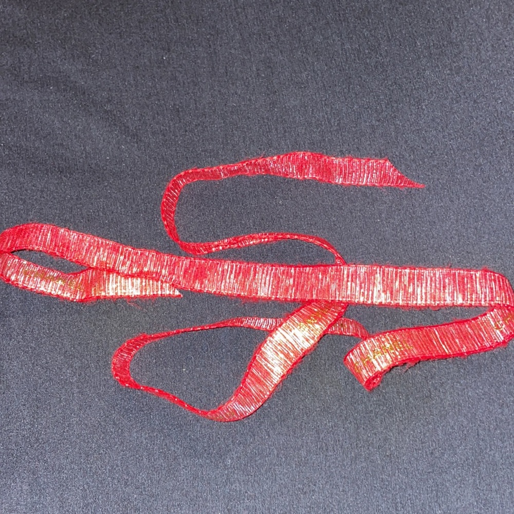 Chanel Ribbon in Red🔴 - Picture 2 of 4